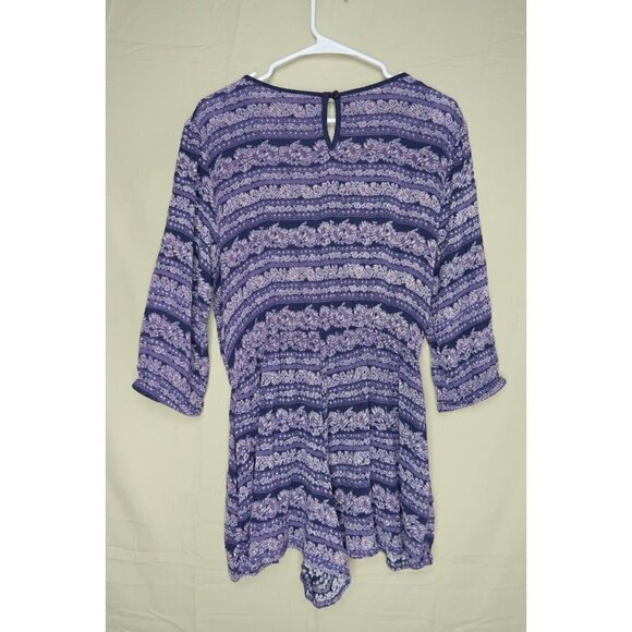 Band Of Gypsies Lottie & Holly Floral Romper Floral Blue Purple Boho Med NWOT - Picture 4 of 8